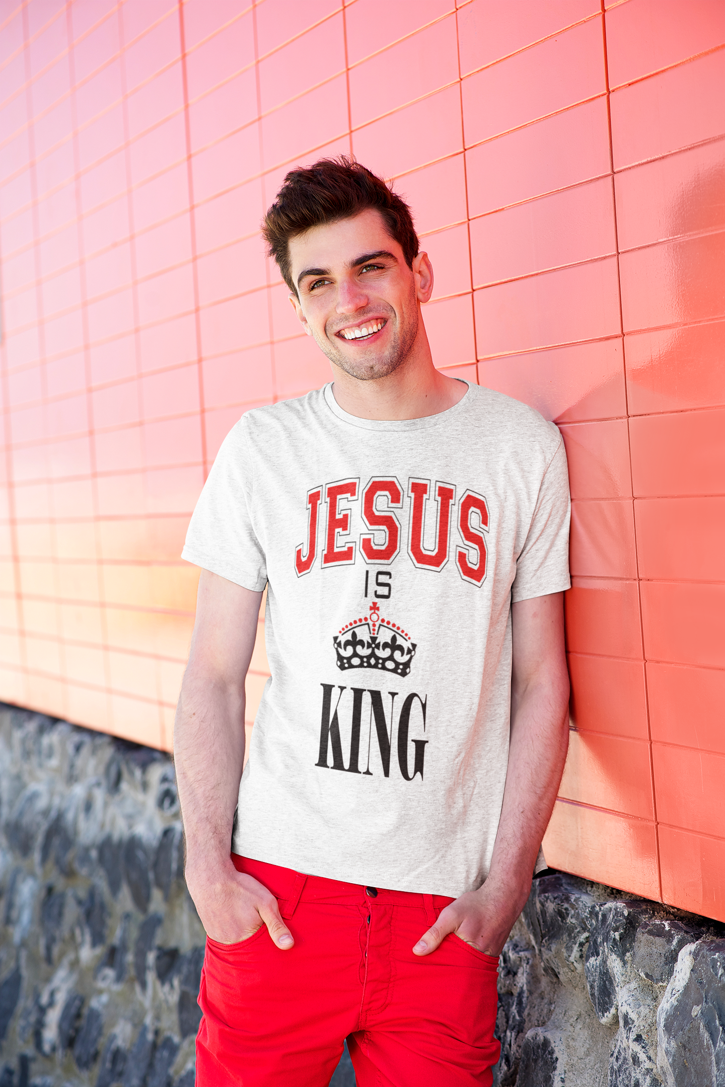 JESUS IS KING T-SHIRT prayer-shop.com