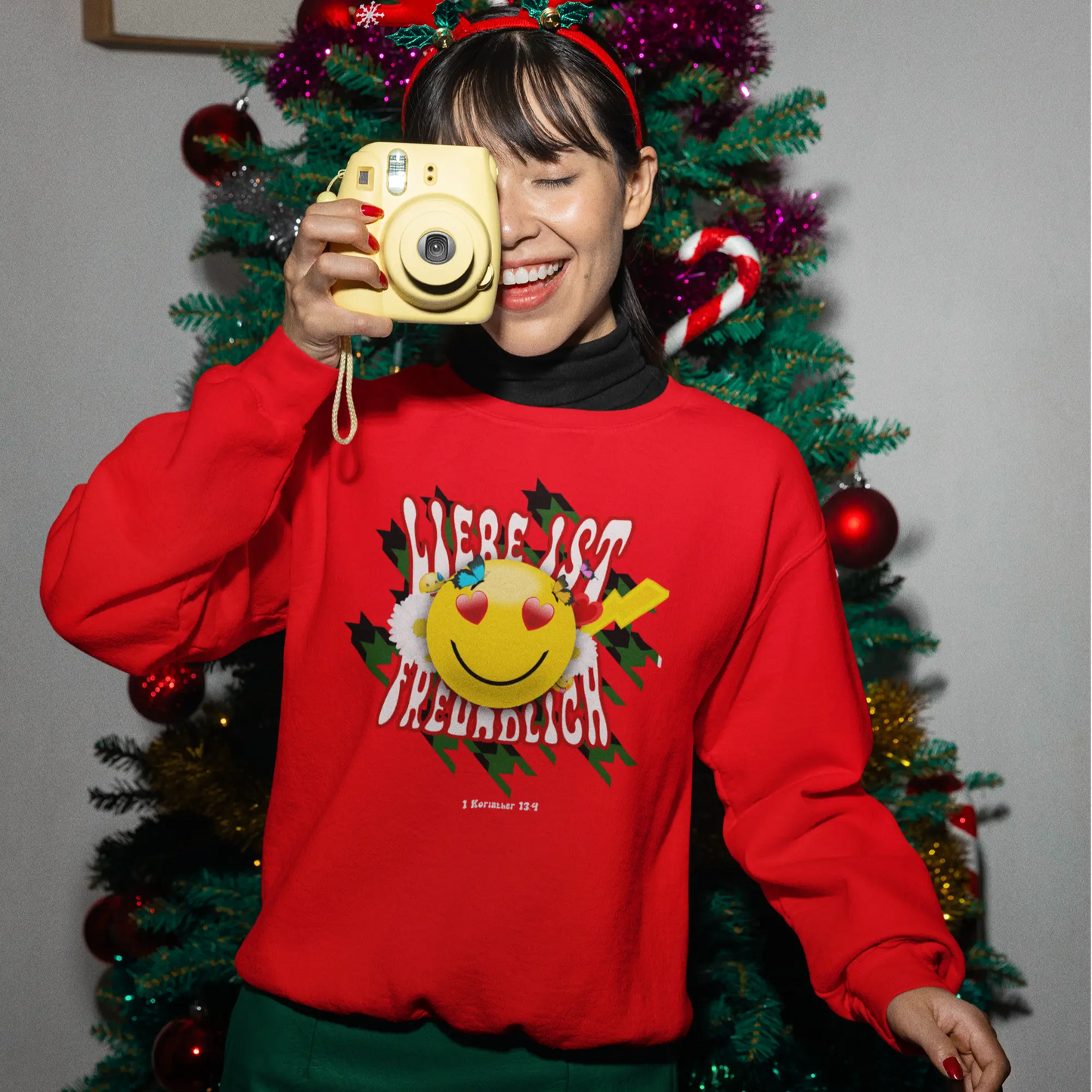 WEIHNACHTSSWEATER - LIEBE IST FREUNDLICH prayer-shop.com